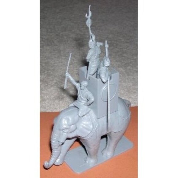 Hannibal's Carthaginian War Elephant w/Drivers Scale: 1/32 - Picture 4 of 4